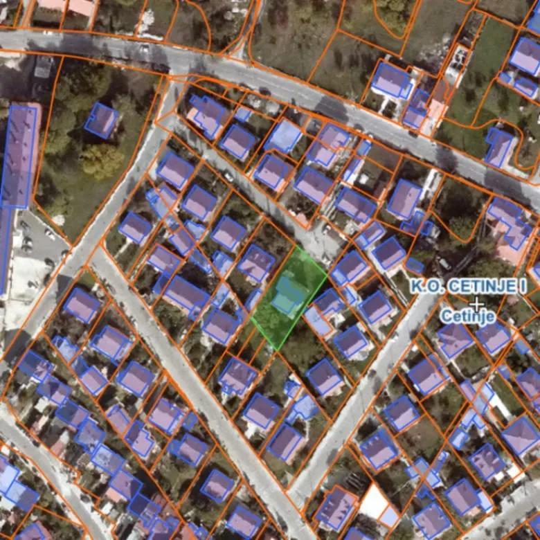 Sale, house, 330m², Cetinje, Crna Gora