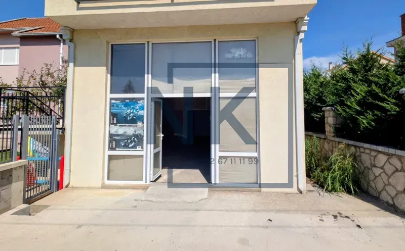Rent, office space, 70m², Zlatica, Podgorica
