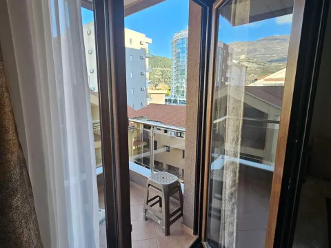 Rent, one bedroom apartment, 27m², Budva, Crna Gora - image 8