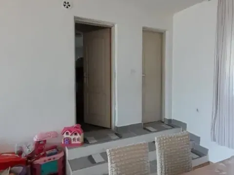 Prodaja, kuća, 175m², Rakitovo, Jagodina - image 21