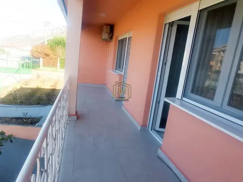 Rent, two bedroom apartment, 104m², Tološi, Podgorica - image 13