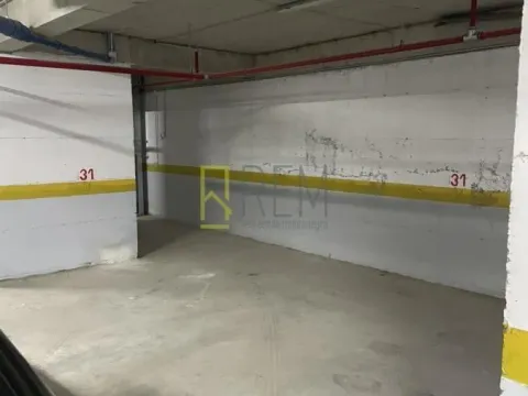 Sale, parking/garage, 16m², Bečići, Budva - image 2