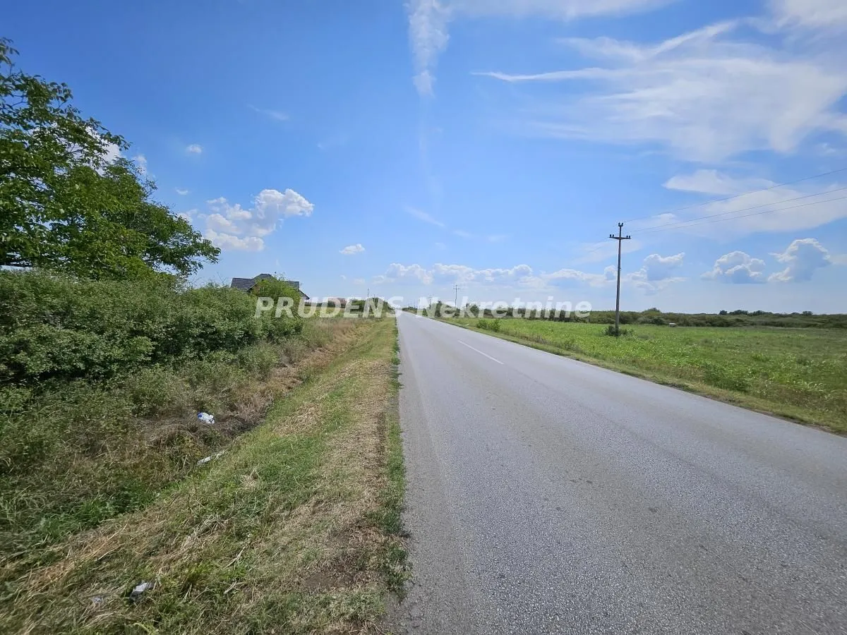 Prodaja, plac, 13100m², Surčin, Beograd