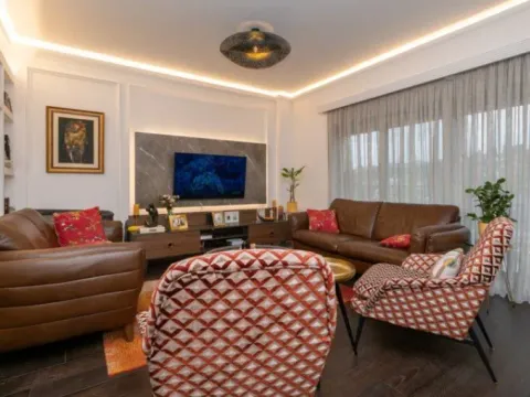 Prodaja, dvosoban stan, 94m², Momišići, Podgorica - image 7