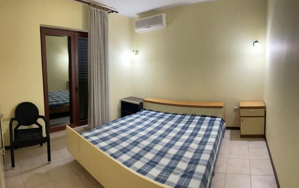 Prodaja, kuća, 230m², Dobrota, Kotor