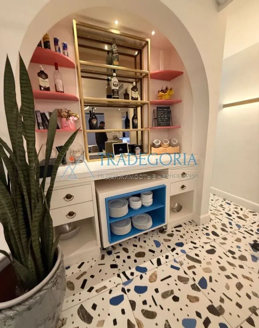 Prodaja, ugostiteljski objekat, 480m², Budva, Crna Gora