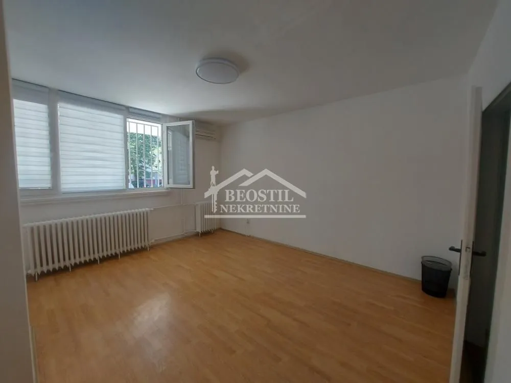 Rent, two bedroom apartment, 42m², Novi Beograd Blok 21, Novi Beograd Sve Podlokacije