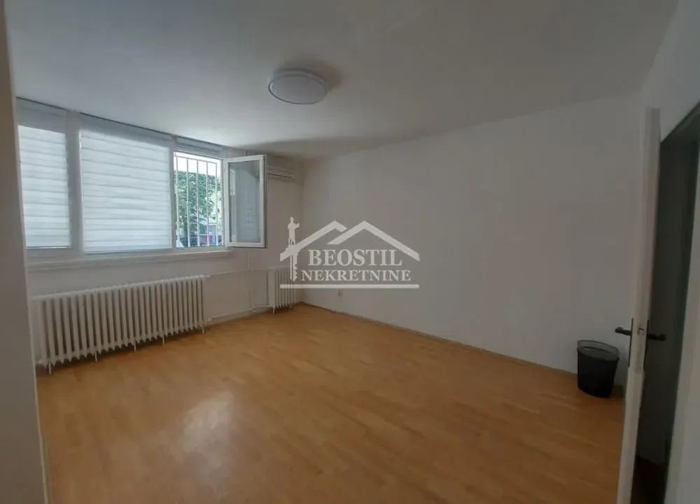Rent, two bedroom apartment, 42m², Novi Beograd Blok 21, Novi Beograd Sve Podlokacije