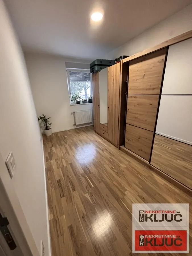 Prodaja, četvorosoban stan, 82m², Telep, Novi Sad Sve Podlokacije