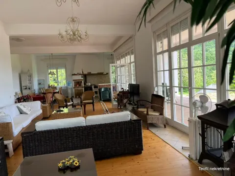 Sale, house, 320m², Fruška Gora, Novi Sad
