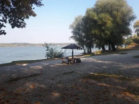 Sale, hospitality venue, 450m², Čortanovci, Inđija - image 12