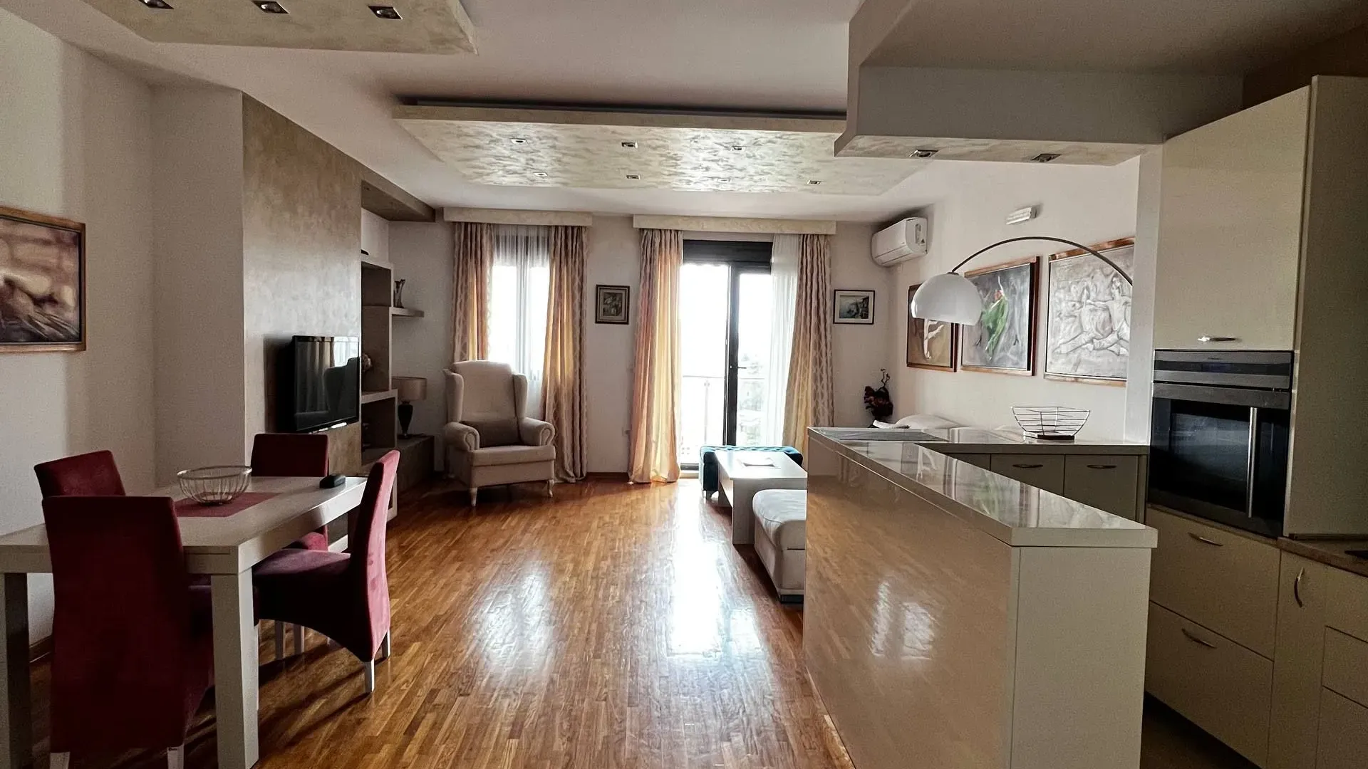 Sale, three bedroom apartment, 112m², Bečići, Budva