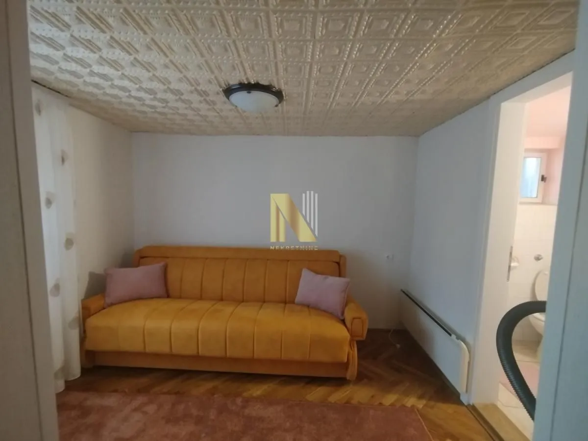 Prodaja, kuća, 128m², Salajka, Novi Sad Sve Podlokacije