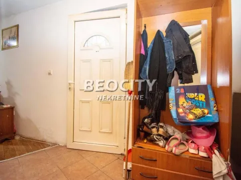 Prodaja, stan, 35m², Petlovo Brdo, Beograd - image 5
