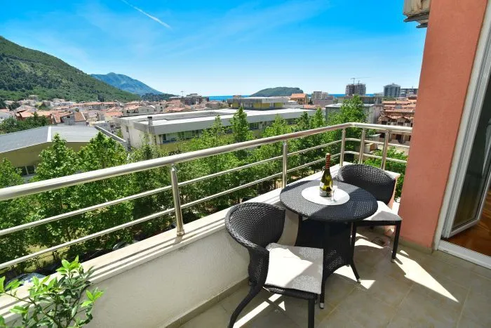 Rent, one bedroom apartment, 45m², Babilonija, Budva
