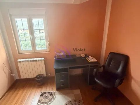 Rent, house, 160m², Podgorica, Crna Gora - image 4