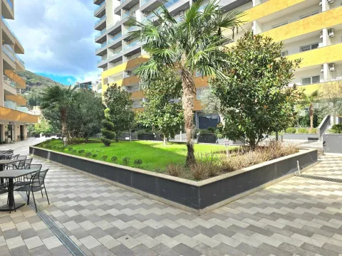 Sale, one bedroom apartment, 51m², Budva, Crna Gora - image 15