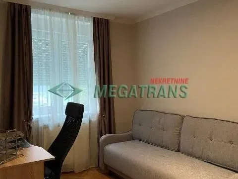 Izdavanje, četvorosoban stan, 130m², Grbavica, Novi Sad Sve Podlokacije - image 18