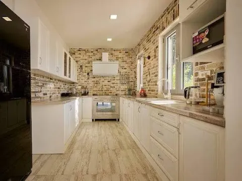 Sale, house, 200m², Krimovica, Kotor - image 4