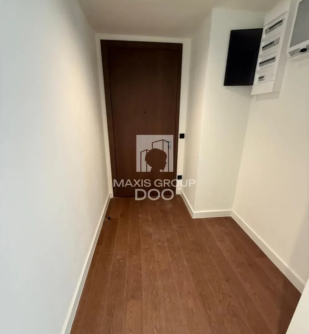 Prodaja, četvorosoban stan, 144m², Savski Venac, Beograd