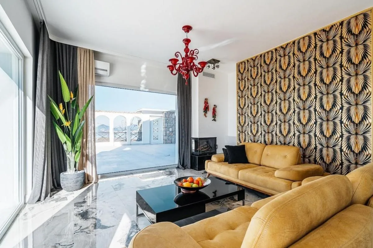 Sale, house, 350m², Reževići, Budva