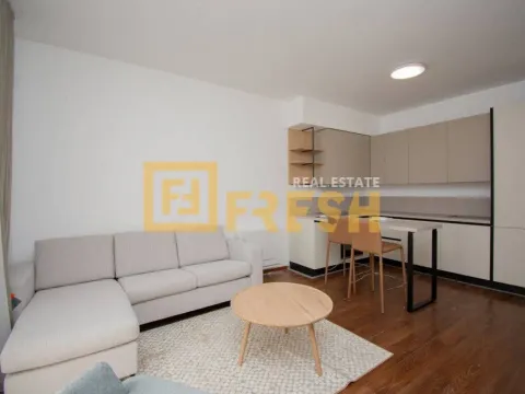 Izdavanje, trosoban stan, 90m², Master Kvart, Podgorica - image 6