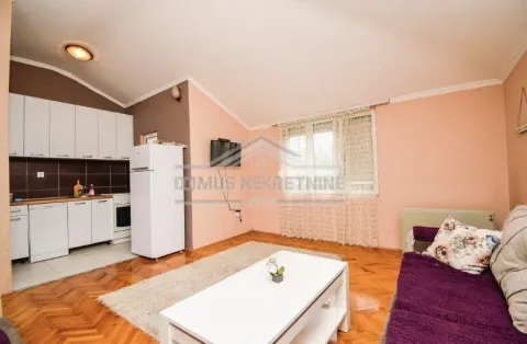 Rent, two bedroom apartment, 41m², Stari Aerodrom, Podgorica - image 3
