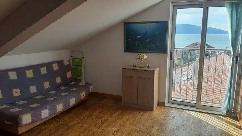 Prodaja, jednosoban stan, 66m², Donja Lastva, Tivat