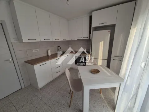 Rent, one bedroom apartment, 37m², Podbara, Novi Sad Sve Podlokacije - image 5