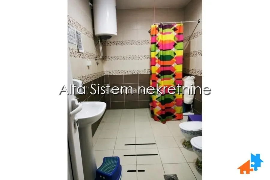 Rent, house, 520m², Voždovac Sve Podlokacije, Beograd