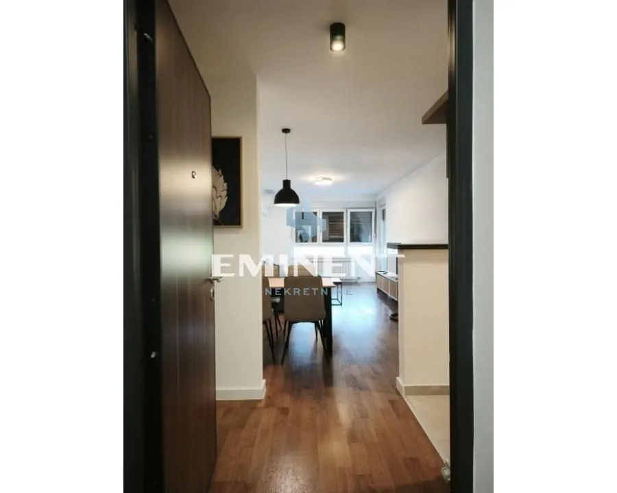 Rent, three bedroom apartment, 72m², Zemun Gornji Grad, Zemun Sve Podlokacije