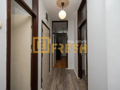 Izdavanje, poslovni prostor, 60m², Preko Morače, Podgorica - image 10