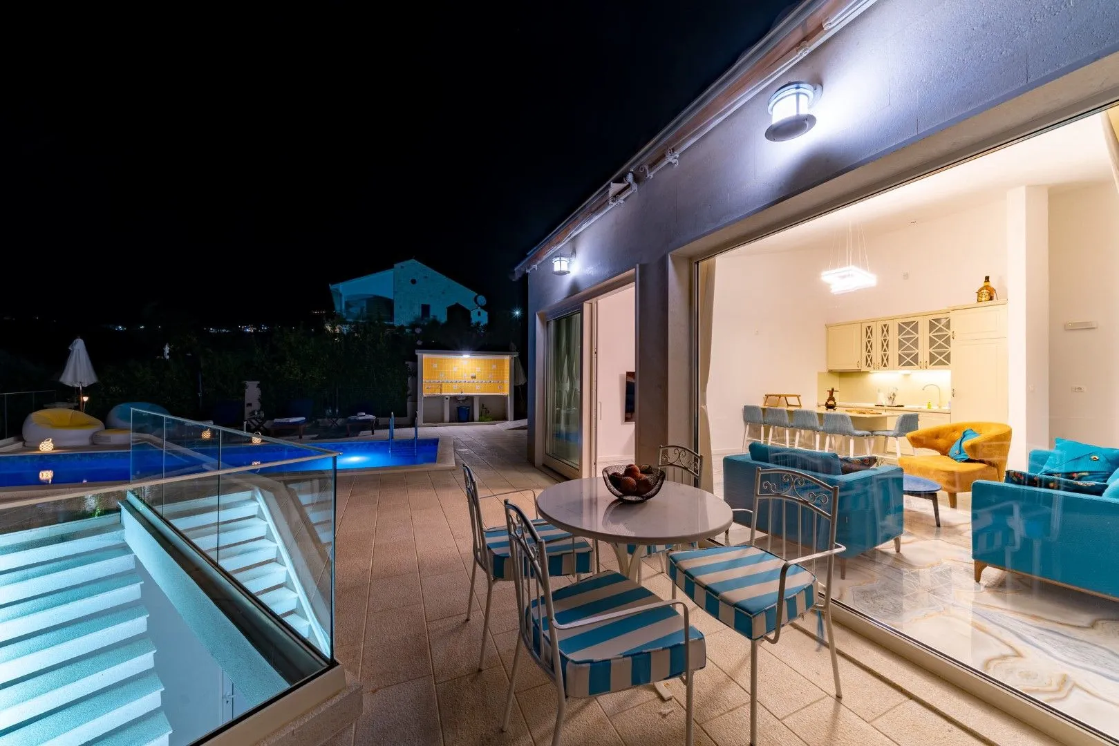 Sale, house, 126m², Blizikuće, Budva