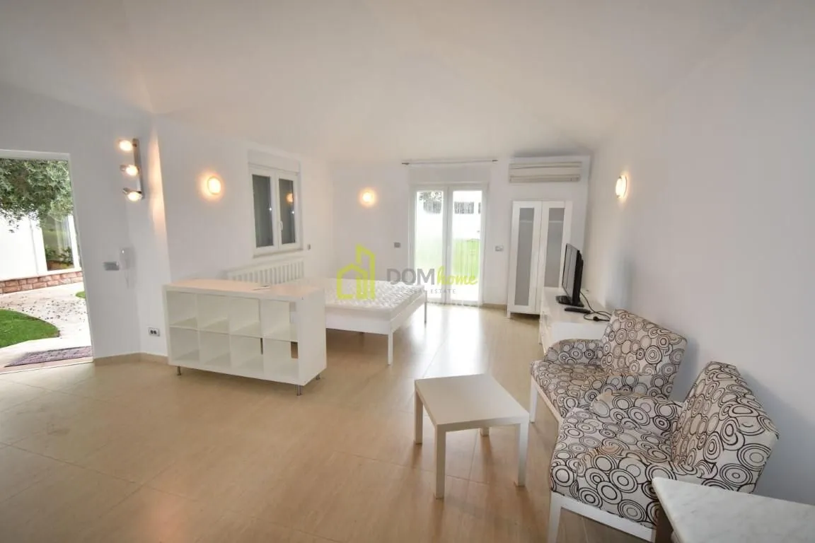 Rent, house, 212m², Donji Kokoti, Podgorica