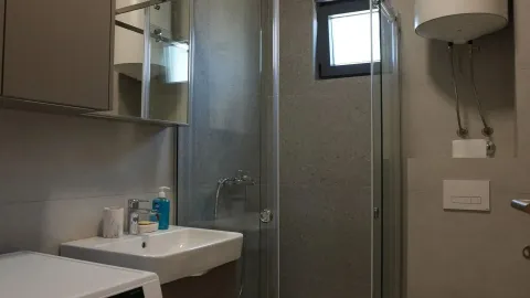 Izdavanje, jednosoban stan, 47m², Podgorica, Crna Gora - image 15