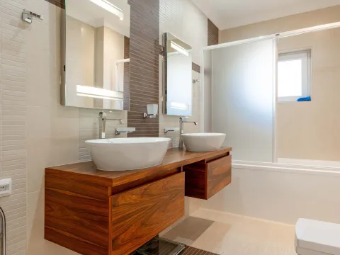 Sale, house, 410m², Blizikuće, Budva - image 16