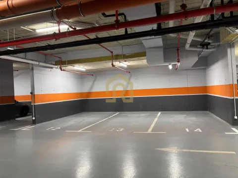 Izdavanje, četvorosoban stan, 143m², Cvetni Trg, Vračar Sve Podlokacije - image 5