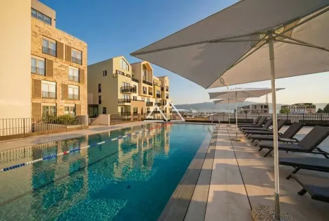 Sale, studio apartment, 43m², Tivat, Crna Gora - image 14