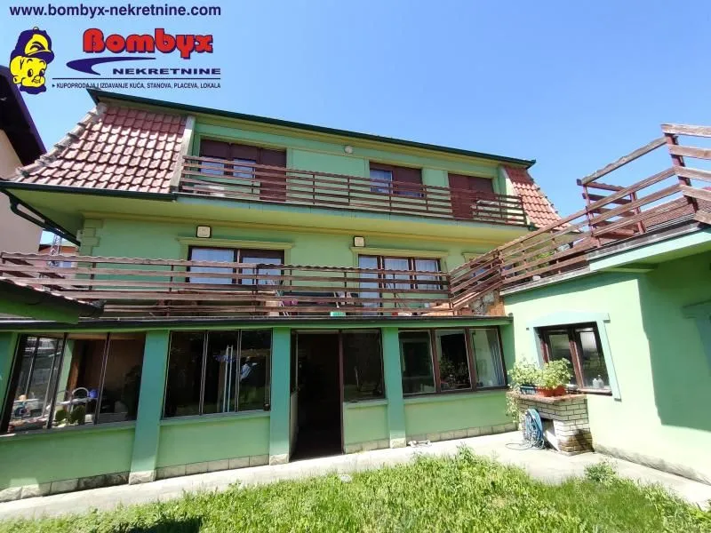 Prodaja, kuća, 330m², Sremska Kamenica, Petrovaradin