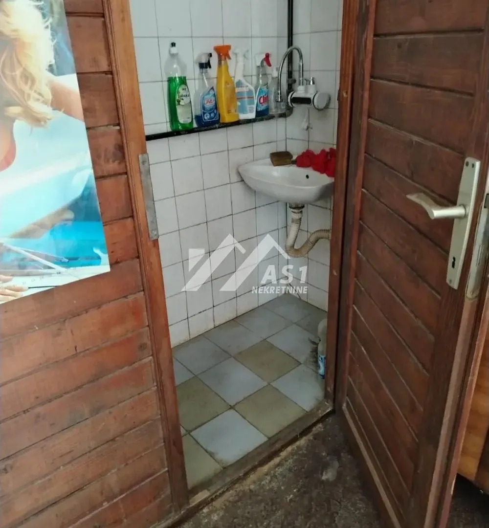 Rent, office space, 100m², Klisa, Novi Sad Sve Podlokacije