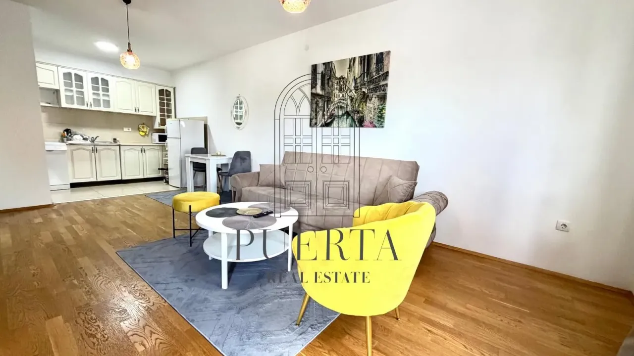 Izdavanje, jednosoban stan, 50m², Tuški Put, Podgorica