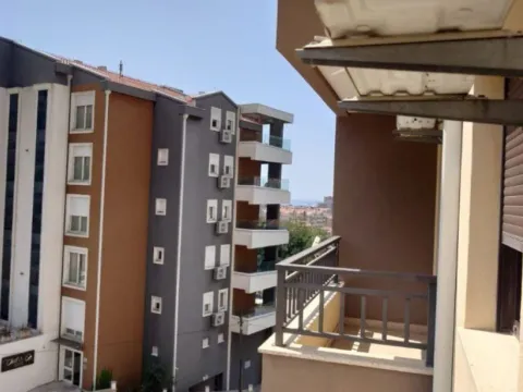 Prodaja, jednosoban stan, 45m², Lazi, Budva - image 4