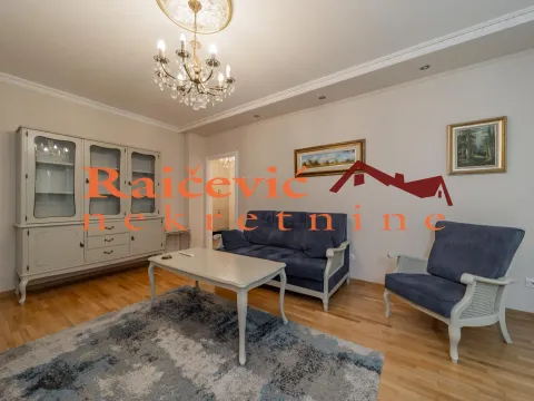 Prodaja, dvosoban stan, 62m², Stari Grad, Beograd - image 4
