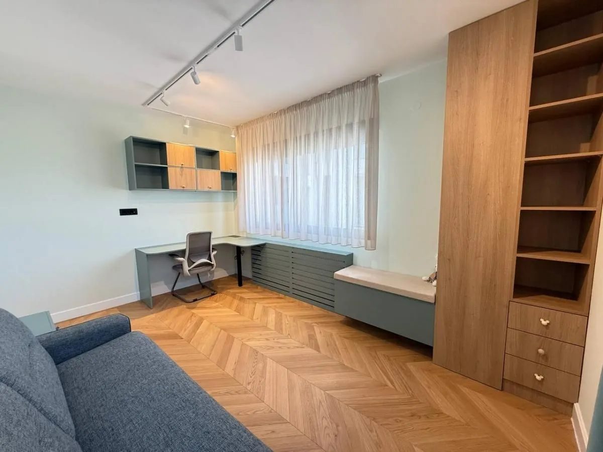 Prodaja, stan, 126m², Adamovićevo Naselje, Novi Sad Sve Podlokacije