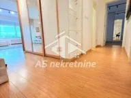 Izdavanje, trosoban stan, 100m², Vračar Hram, Vračar Sve Podlokacije - image 4