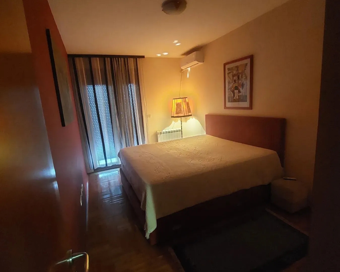 Izdavanje, trosoban stan, 105m², Preko Morače, Podgorica