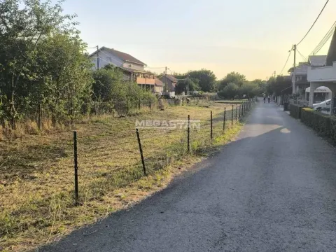 Sale, land lot, 600m², Železnik, Beograd - image 3