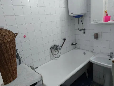 Sale, two bedroom apartment, 77m², Pobrežje, Podgorica - image 4