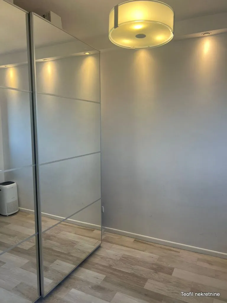Sale, three bedroom apartment, 68m², Novi Beograd Blok 23, Novi Beograd Sve Podlokacije