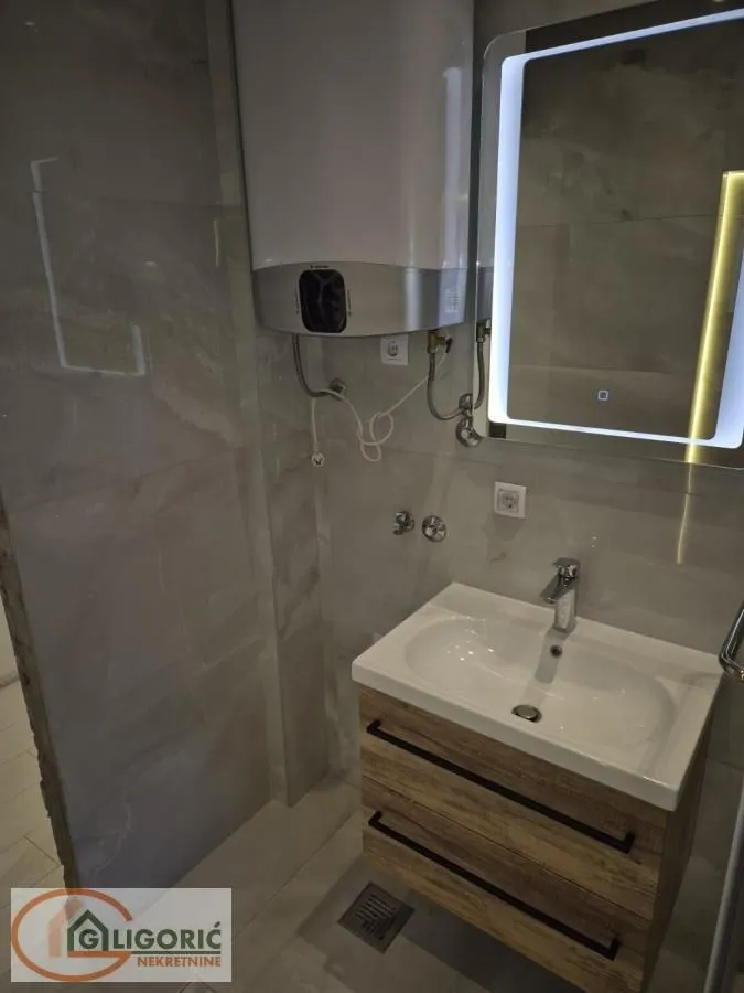 Prodaja, dvosoban stan, 60m², Stari Grad, Beograd